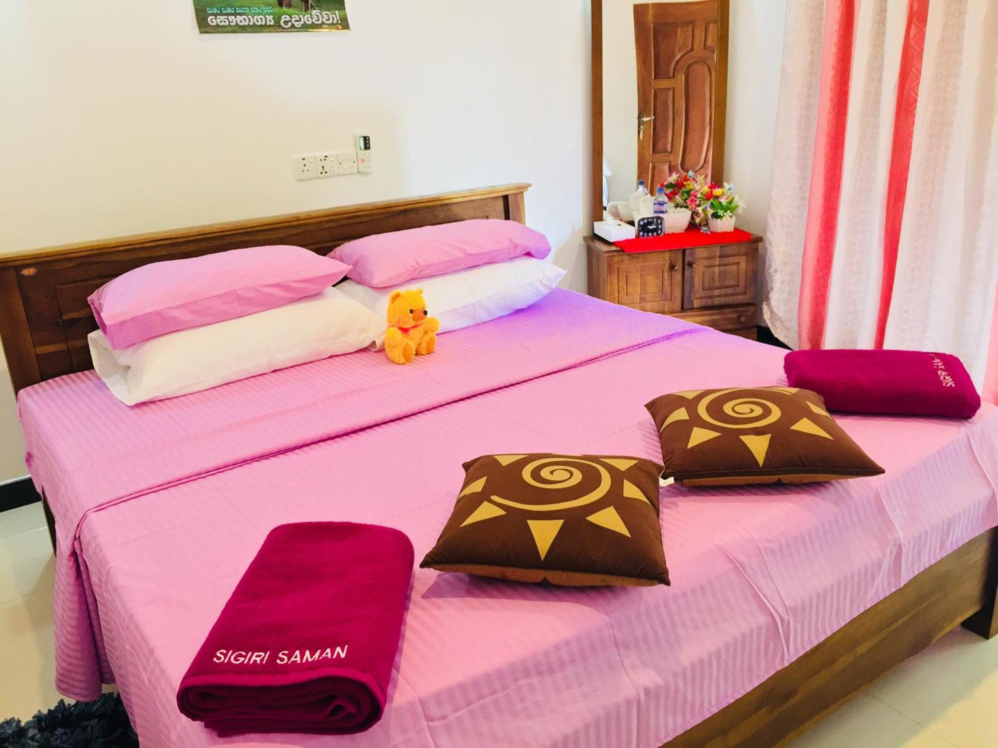 Sigiri Saman Home Stay Сигирия Екстериор снимка