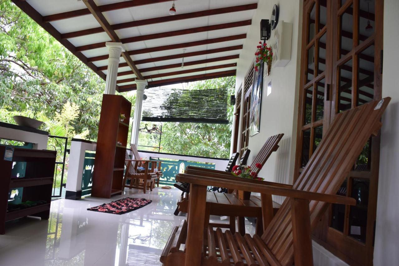 Sigiri Saman Home Stay Сигирия Екстериор снимка